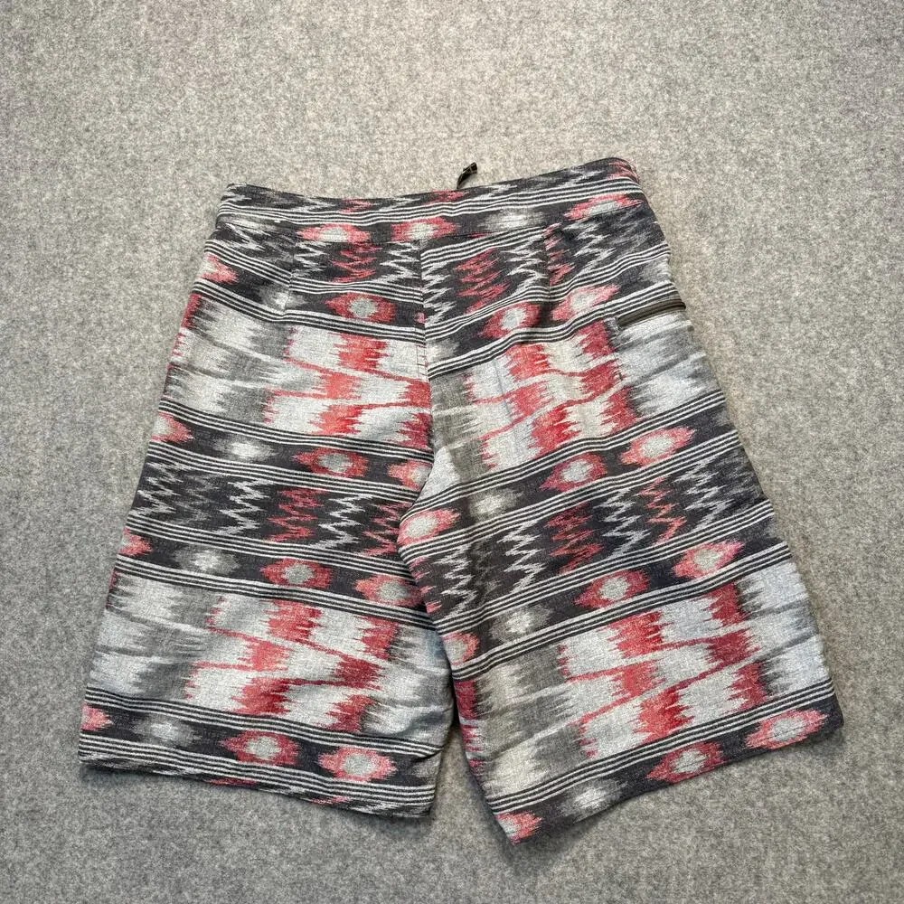 Men's Patagonia Black,‎ Red, White Board Shorts Wavefarer Swim Trunks Size 30
